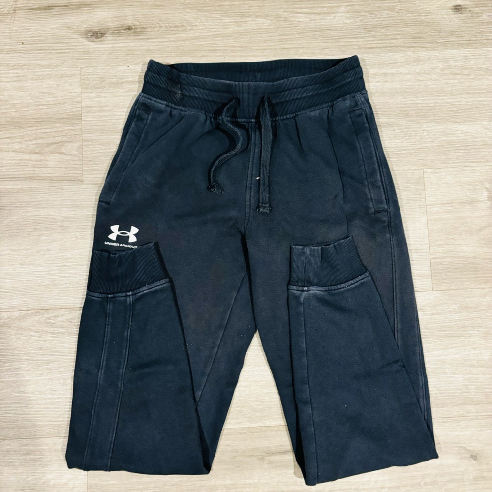 Black Under Armour Loose Fit Sweatpants